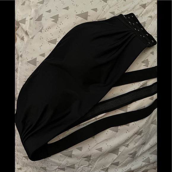 SHEIN Plain Strapless Bra - NEW - Picture 5 of 6